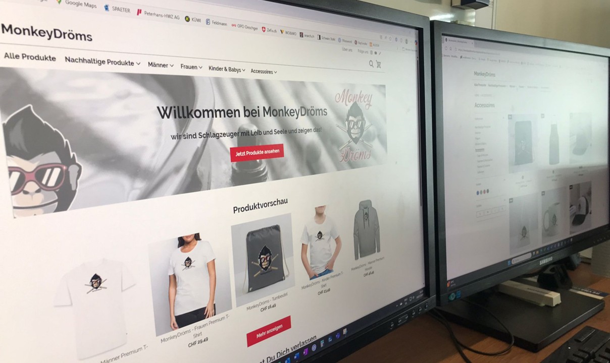 Logo WebShop Merchandise